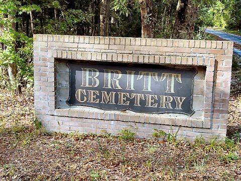 Britt Cemetery Sign