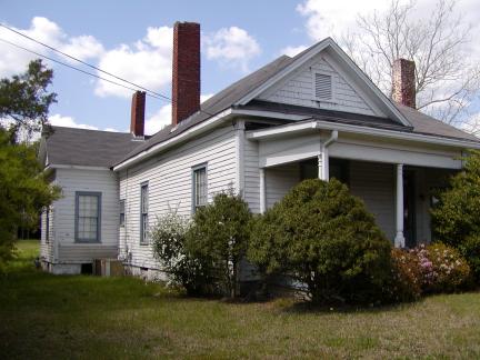 Grayson                        GA Old House